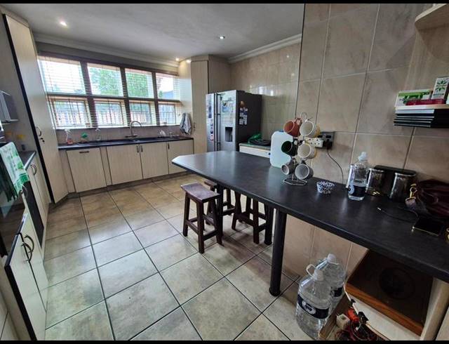 3 BEDROOM HOUSE FOR SALE IN BRACKENDOWNS